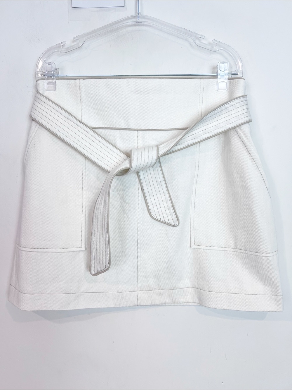 INTERMIX ANGELINA OFF-WHITE DENIM MINI SKIRT WITH TIE BELT WOMENS SZ 12 NWT